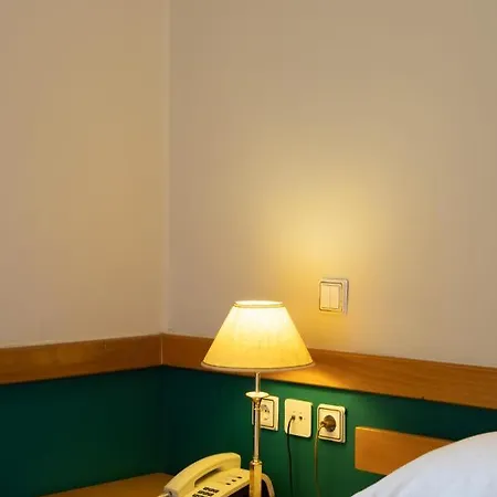 Ntinas Τρίκαλα