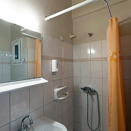 Hotell Ntinas 3*