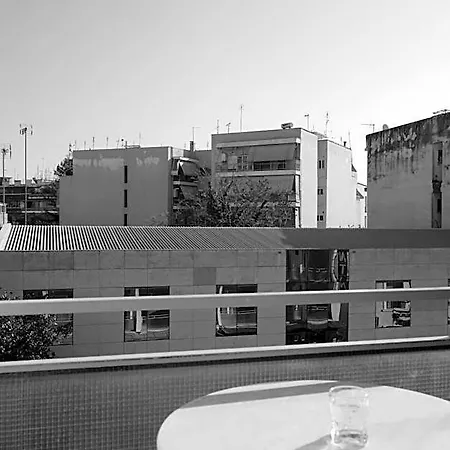 Ntinas Hotell 3*