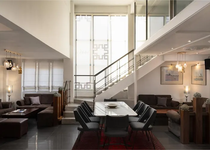 Ntinas Hotel Tríkala